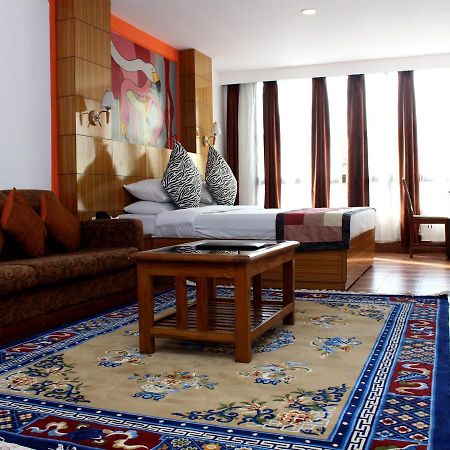 Hotel Tarayana 강토크 외부 사진