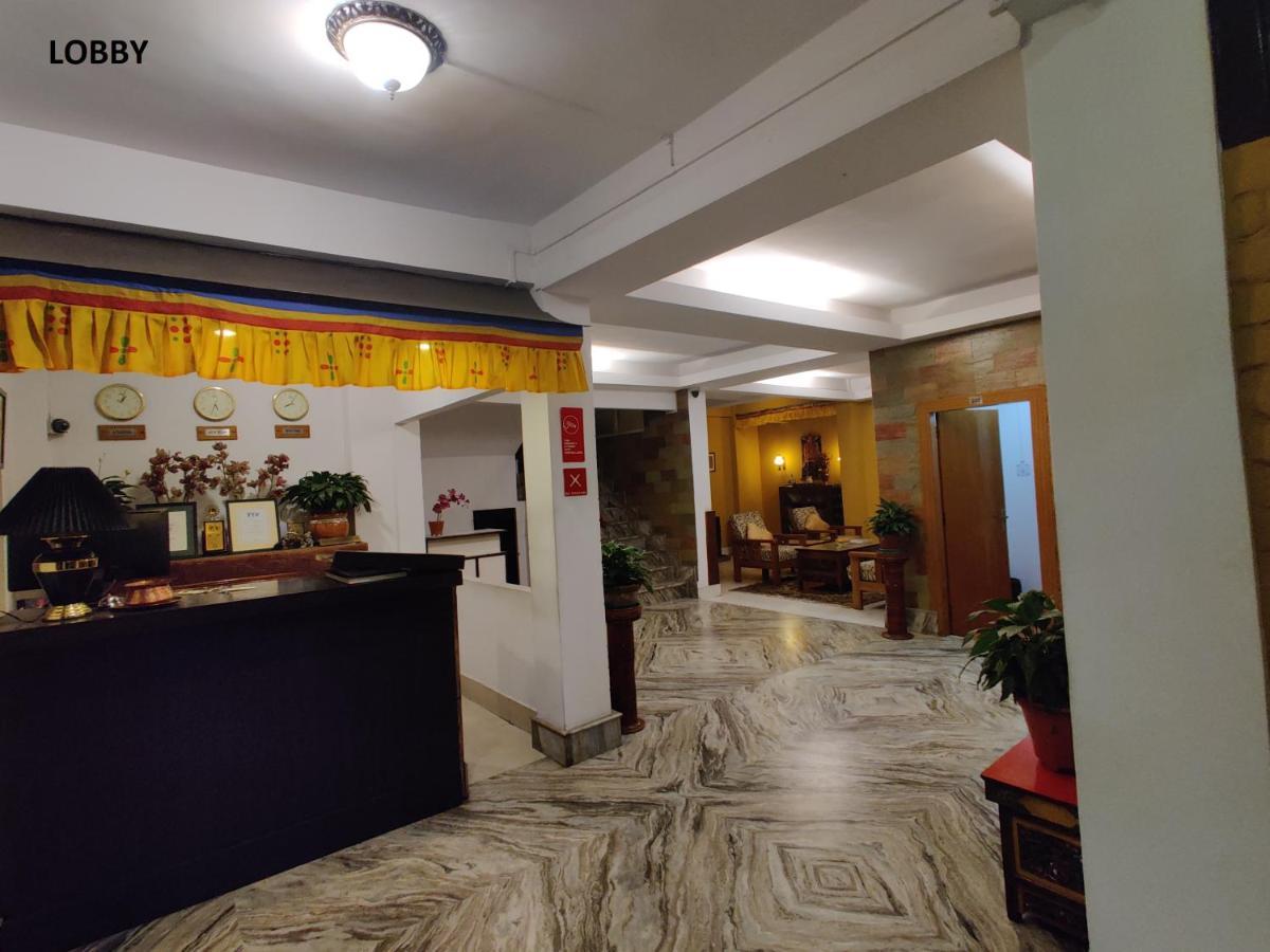 Hotel Tarayana 강토크 외부 사진