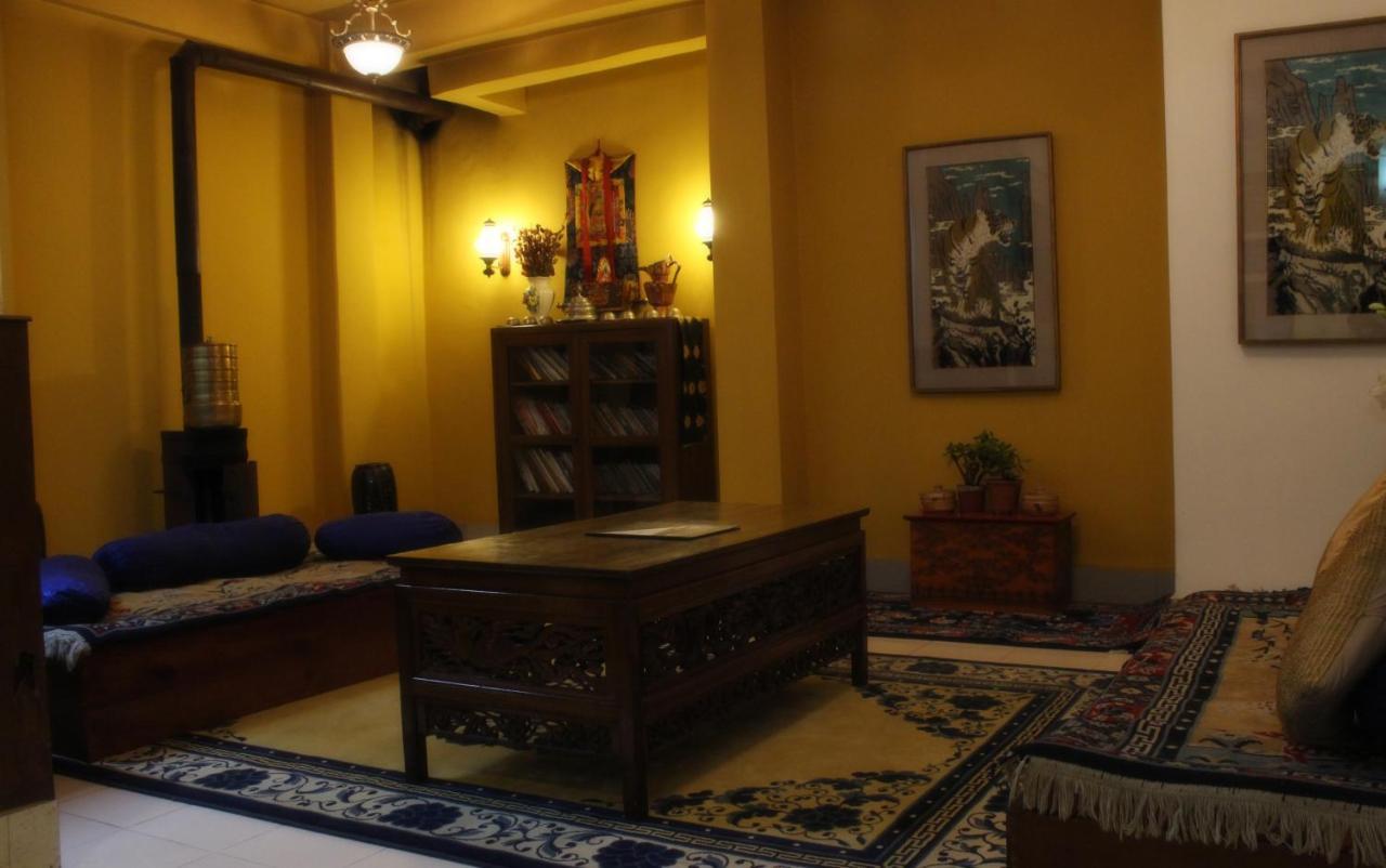 Hotel Tarayana 강토크 외부 사진