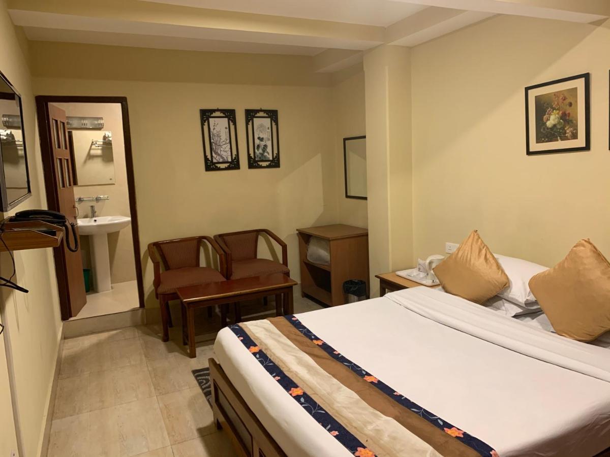 Hotel Tarayana 강토크 외부 사진