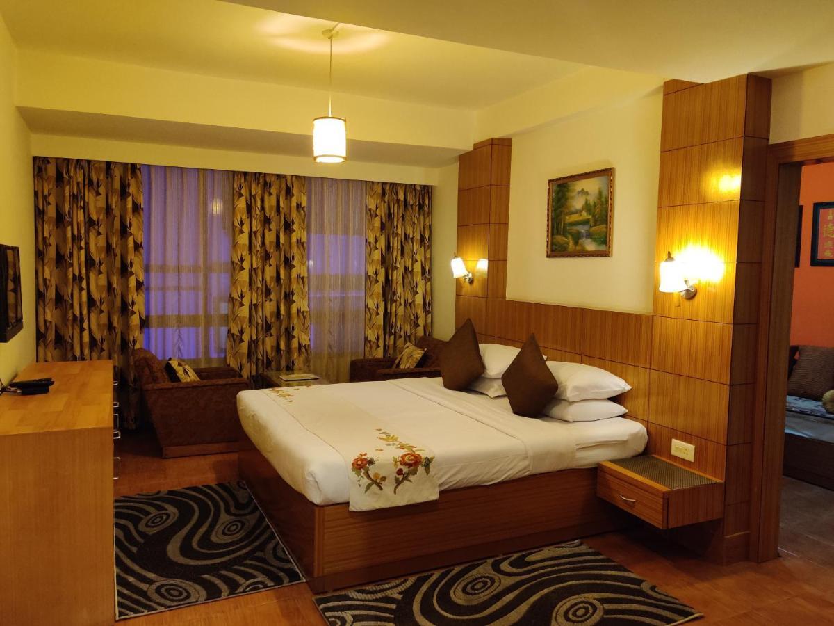 Hotel Tarayana 강토크 외부 사진