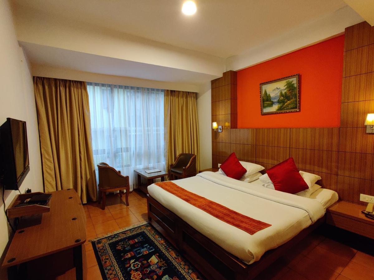 Hotel Tarayana 강토크 외부 사진