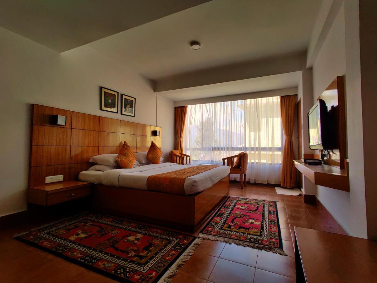 Hotel Tarayana 강토크 외부 사진